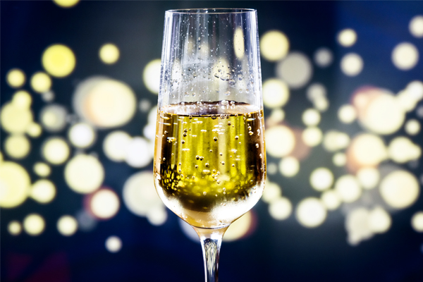 10 faktów o szampanie